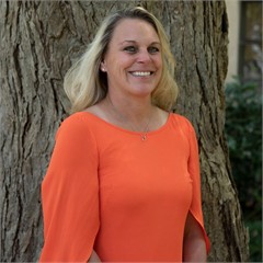 Dr. Carrie Stephens